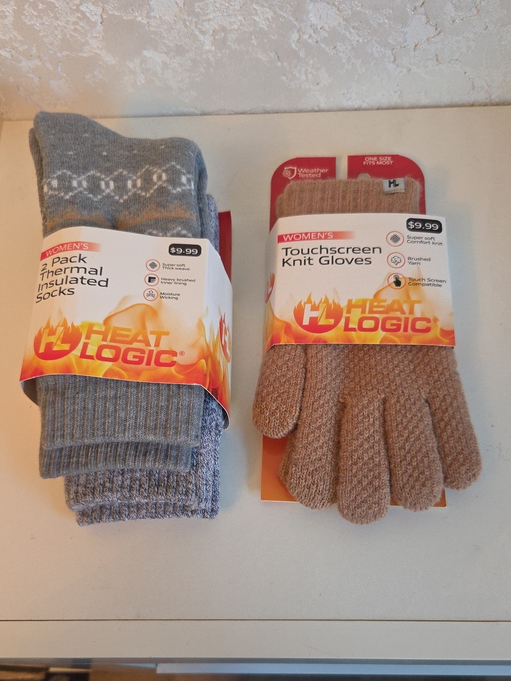 Women's Touchscreen Knit Gloves & Thermal Socks Set - Tan & Gray